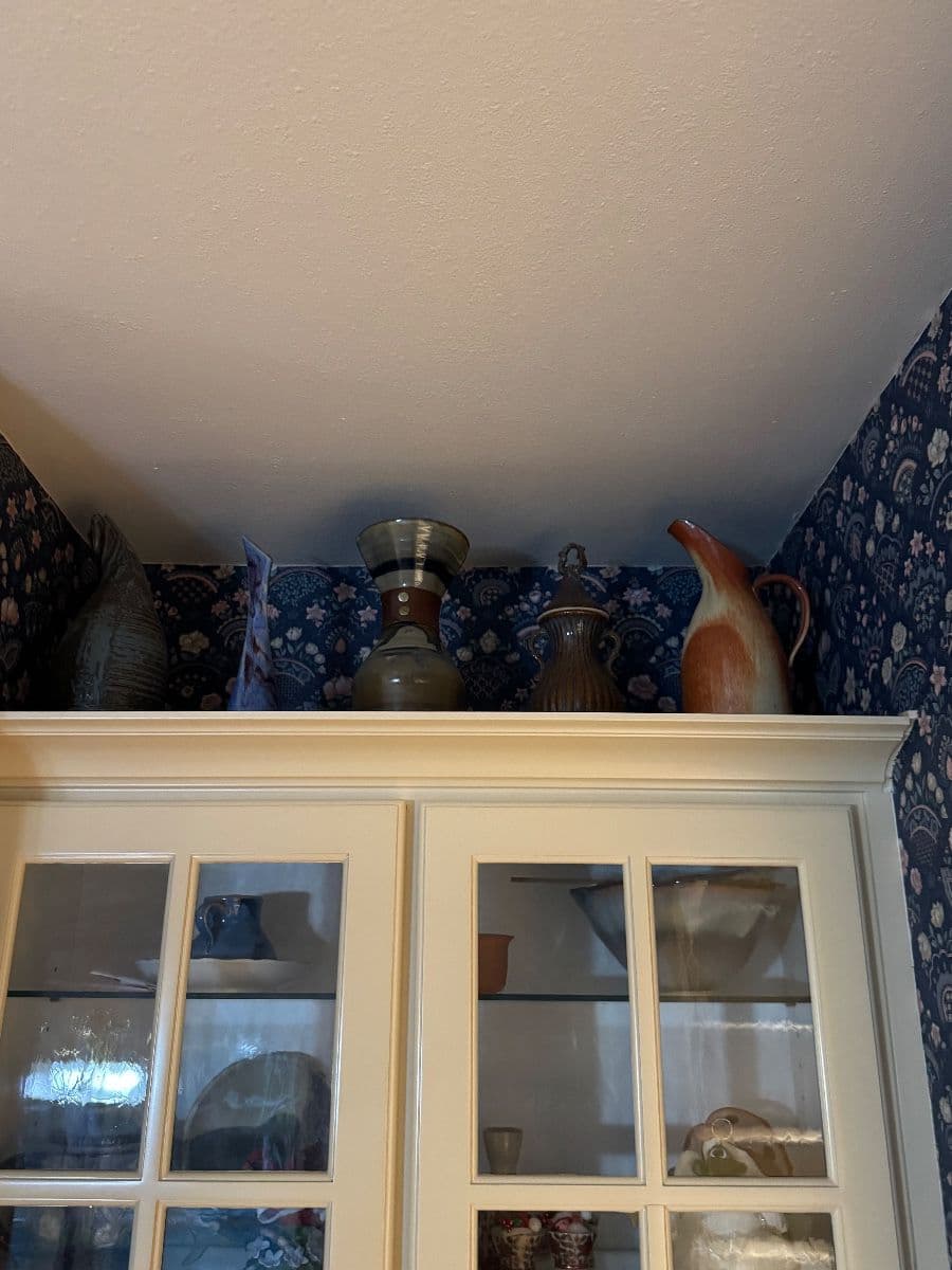Suntree beauty, retired and relocating with Keep Your Crown On Estate Sales photo 9