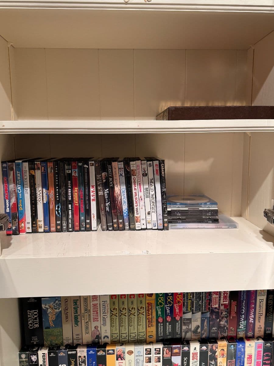 Suntree beauty, retired and relocating with Keep Your Crown On Estate Sales photo 3