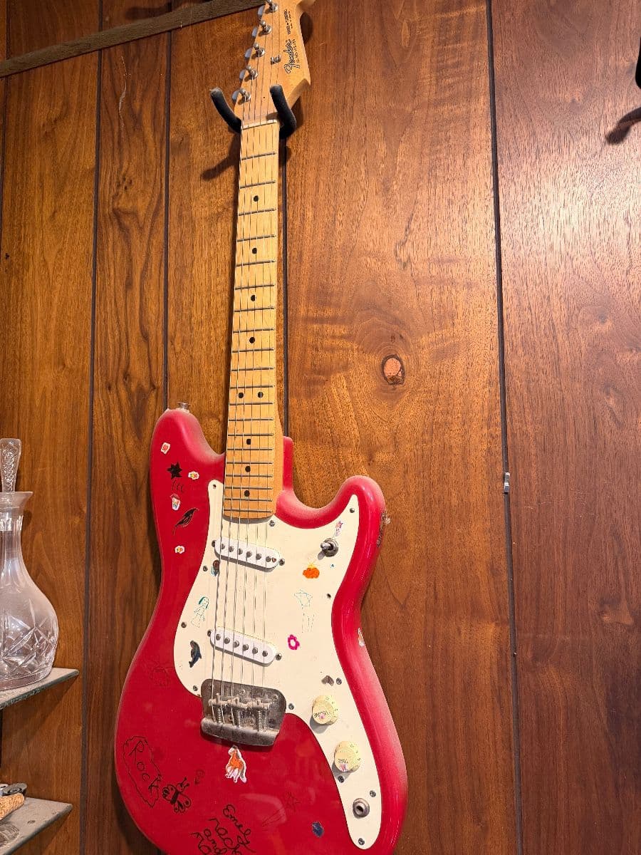 Incredible Memphis, time capsule Estate sale with guitars & halloween pre-sale party friday night photo 5