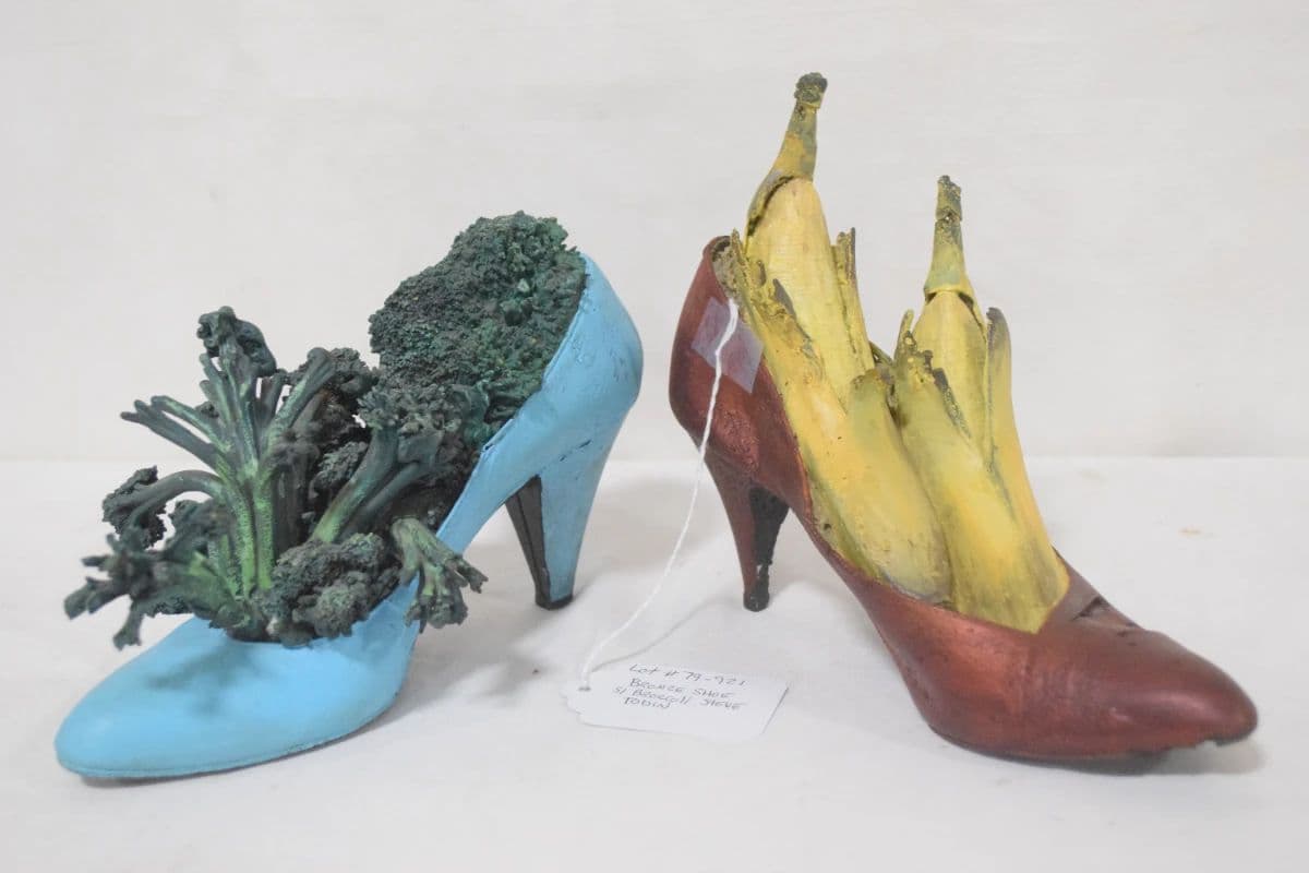 Mooney's Monday Evening Auction photo 9