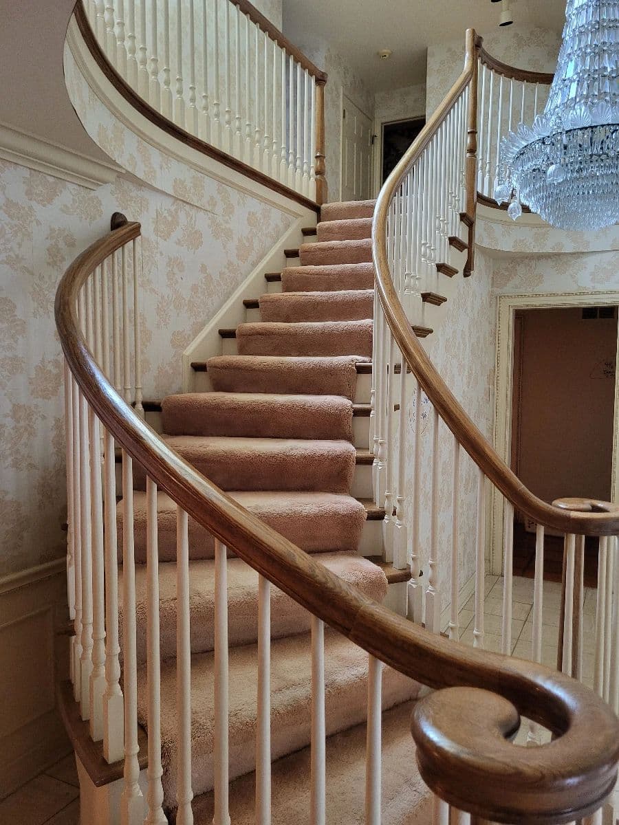 19th Century Mansion in Hyde Park photo 12