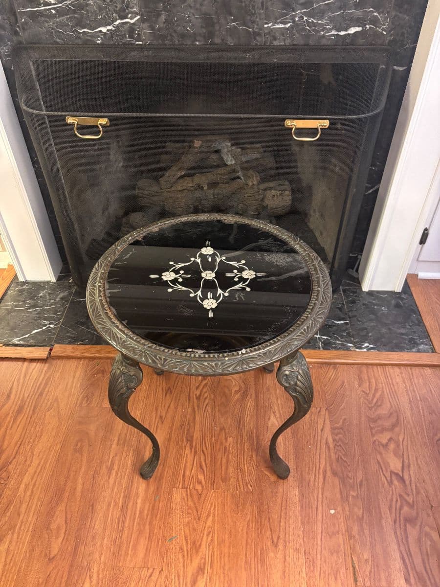 Cozy Estate Sale - Baccarat to Baker photo 4