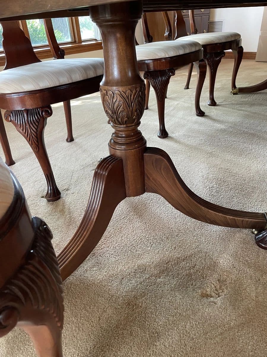 Traditional Antique & Vintage Filled Chesterfield Online Estate Sale photo 6