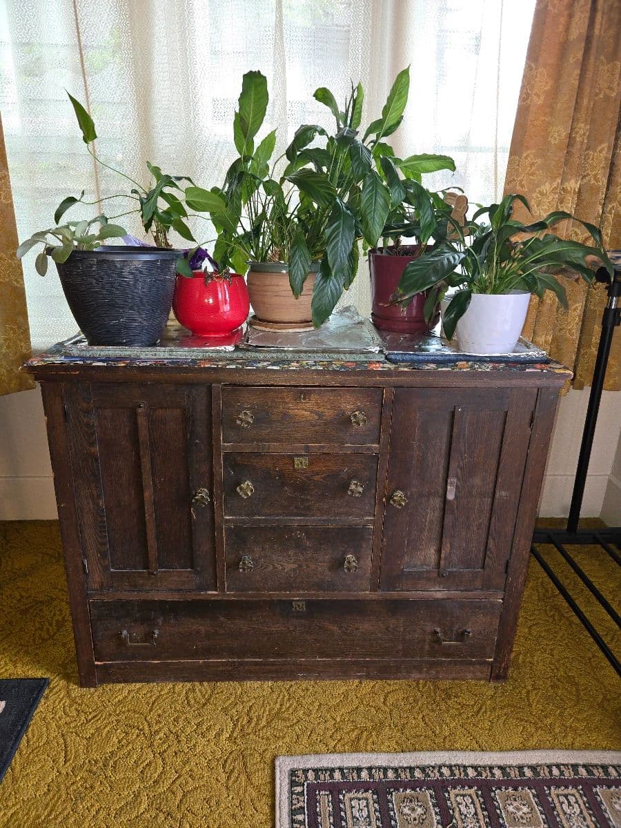 Multi-generational sale in West Seattle photo 1