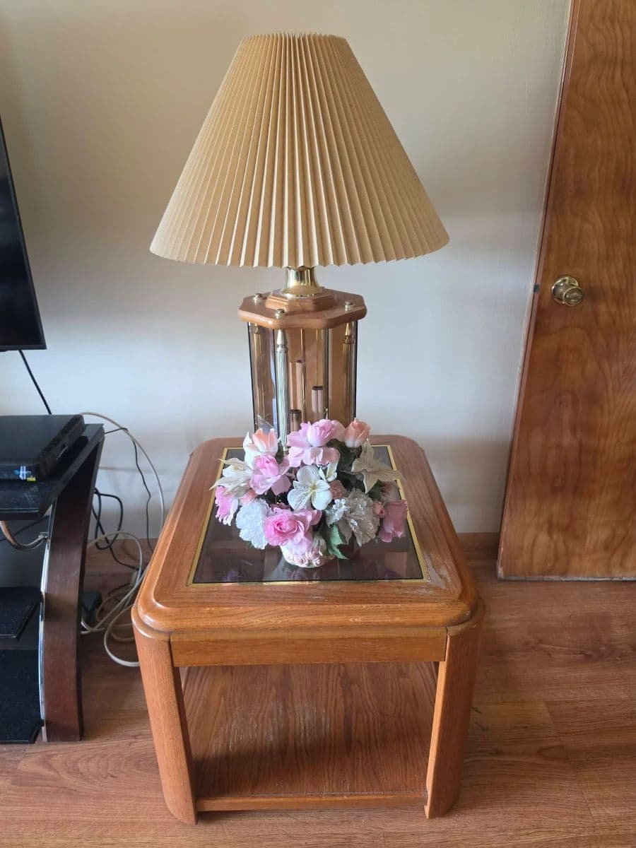 The Ultimate Bachelor Pad Lyons Estate Sale photo 10