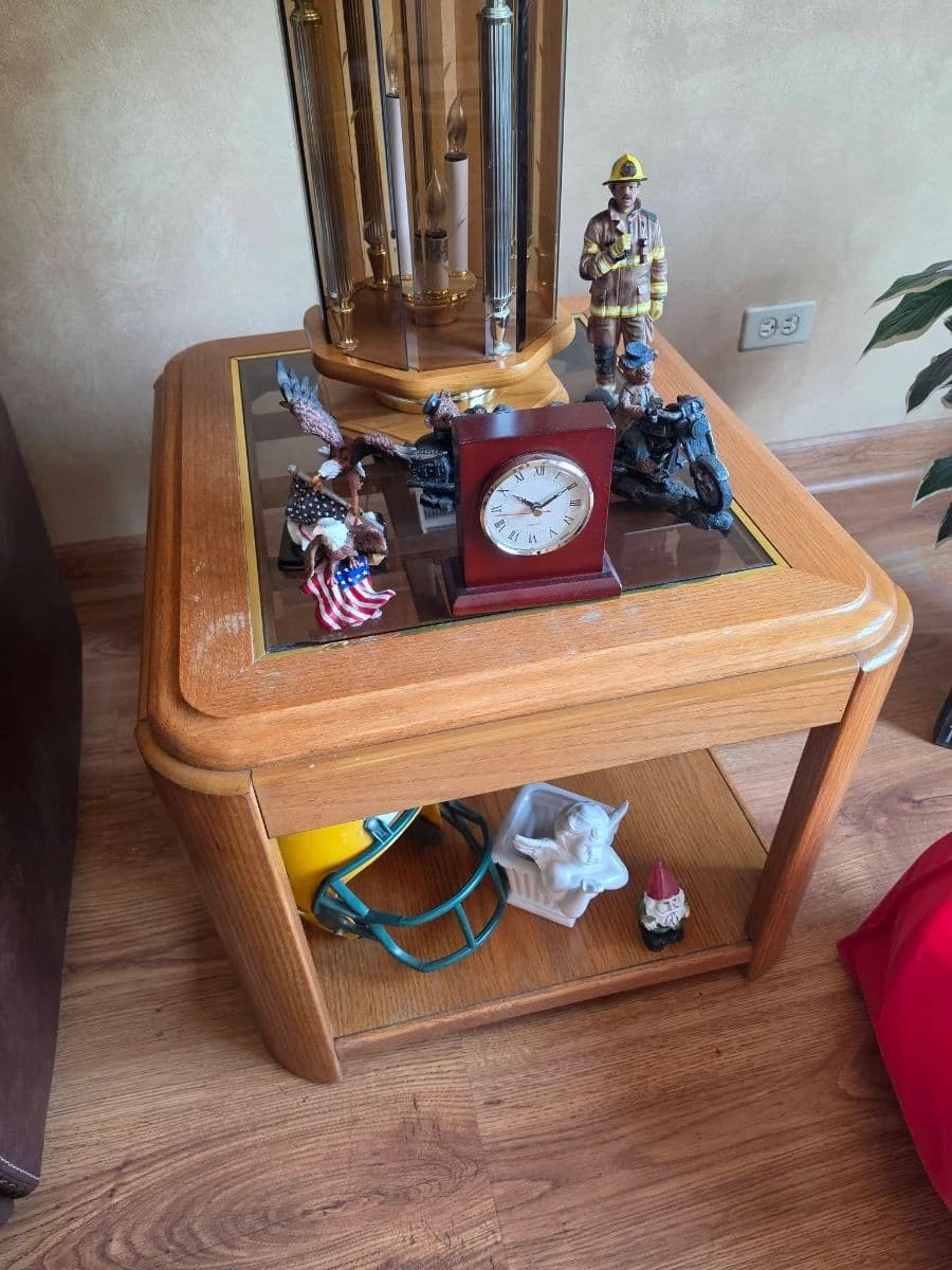 The Ultimate Bachelor Pad Lyons Estate Sale photo 11
