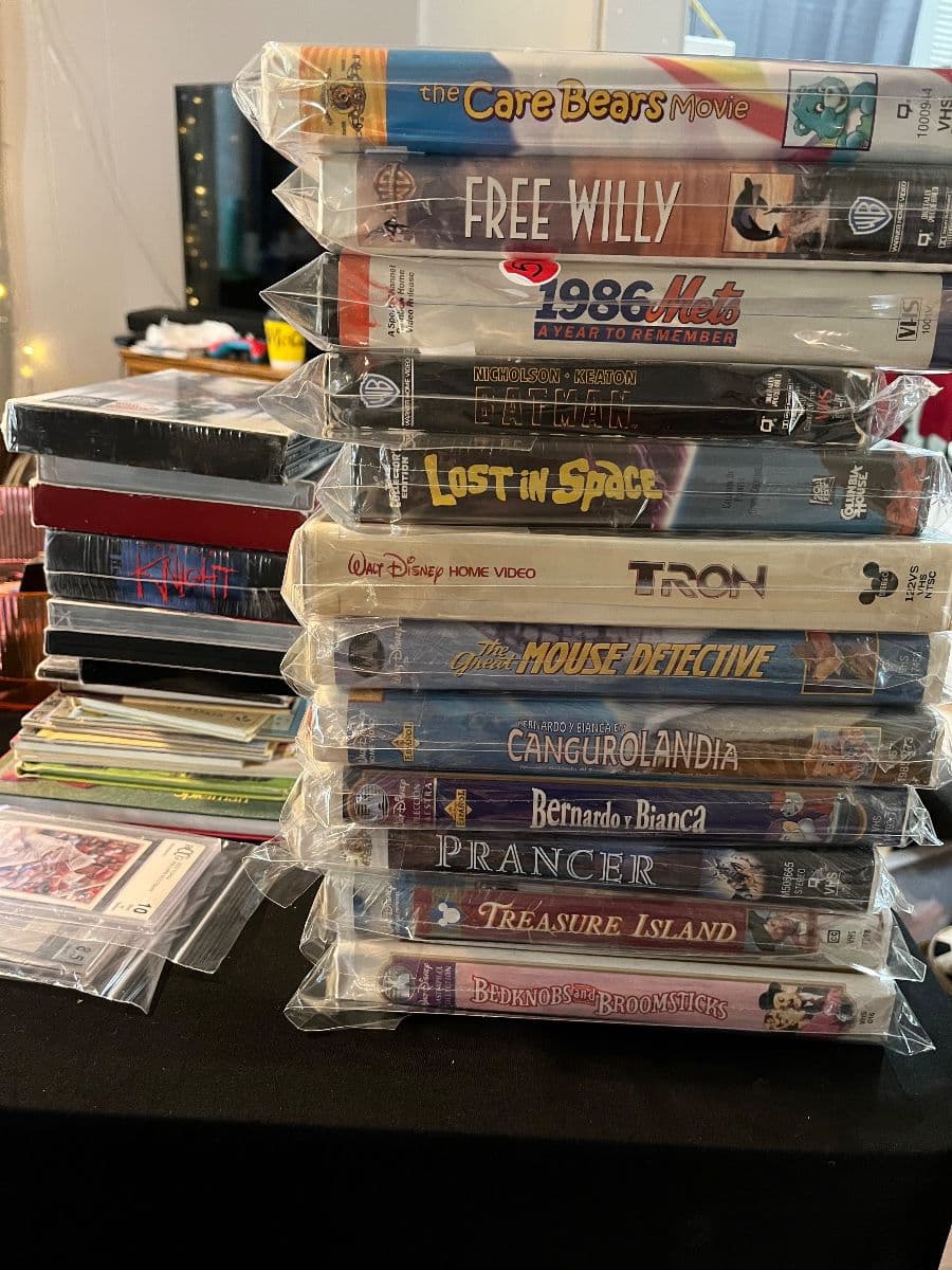 MIDTOWN COLLECTORS SALE photo 5
