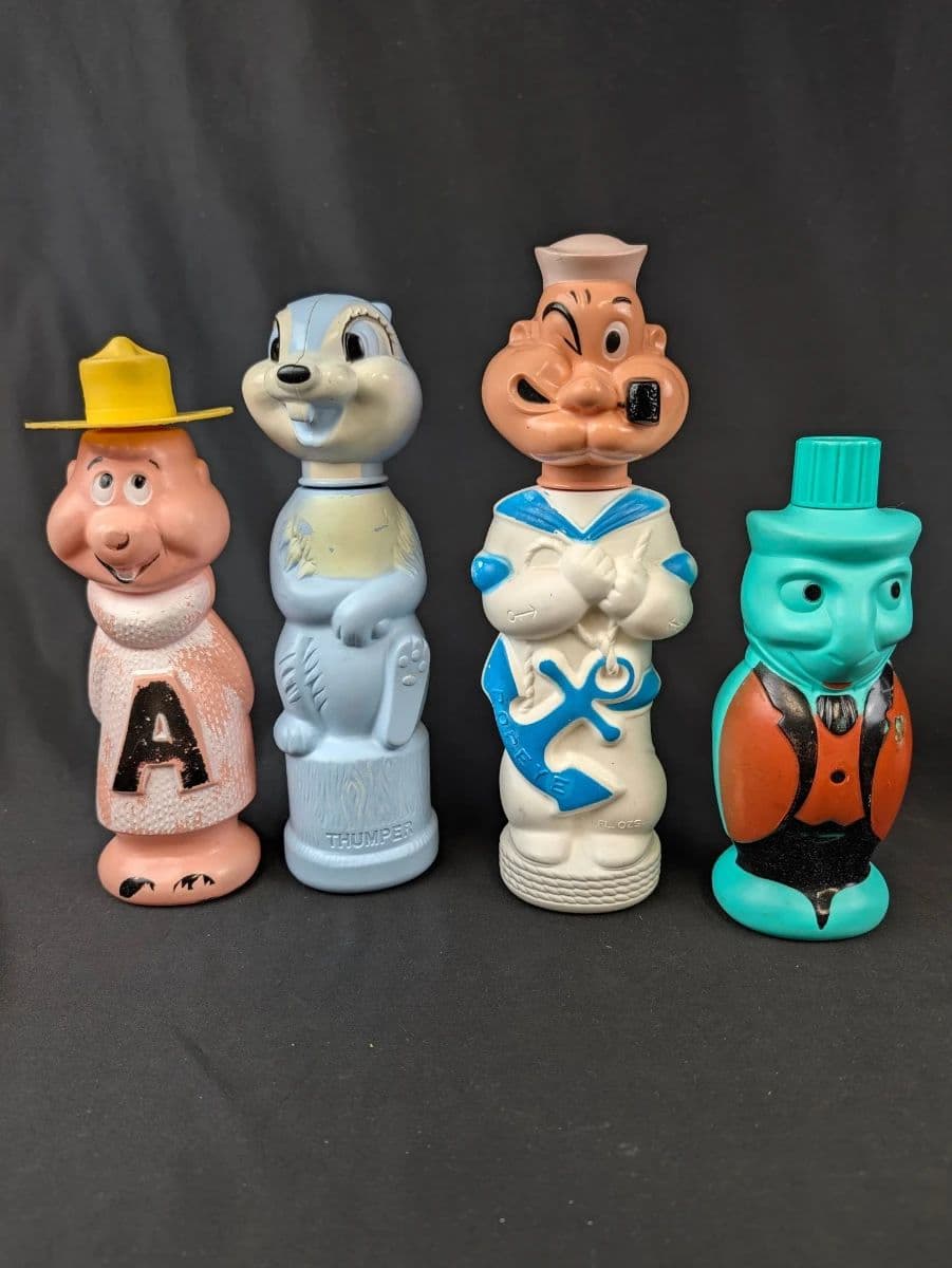 The Time Capsule Collection: Toys, Timeless Glass, Pocket Watches, Dolls, Movie Memorabilia photo 7