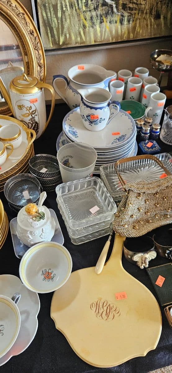 Amazing Finds Collectibles and much more! photo 12