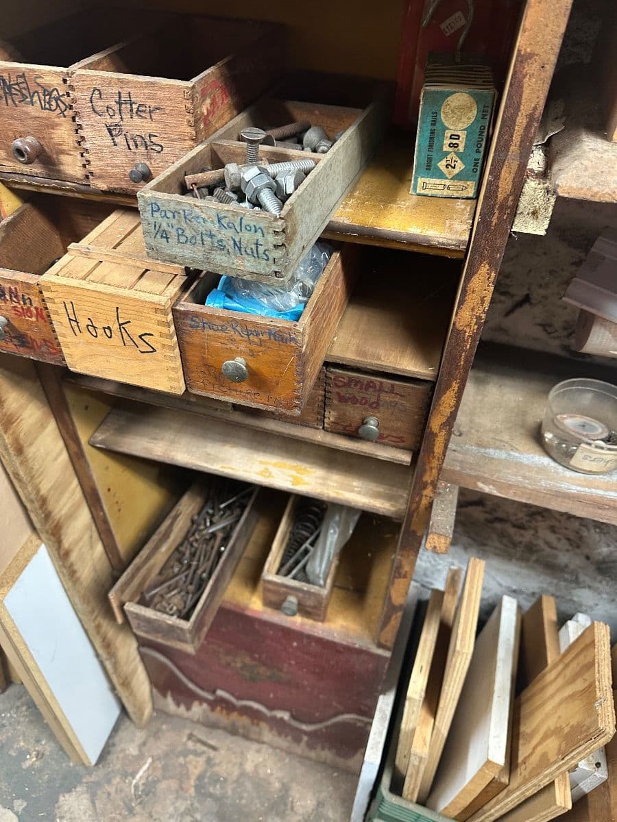 Estate Sale in Brooklyn by M&B Eldorado Estate Liquidator photo 9