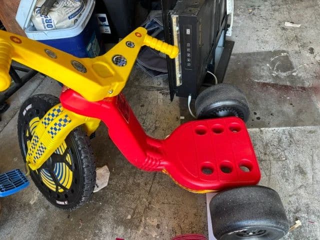 Blue Moon Estate Sales Presents: Little Builders and Big Fixers: Toys, Tools and More! photo 12