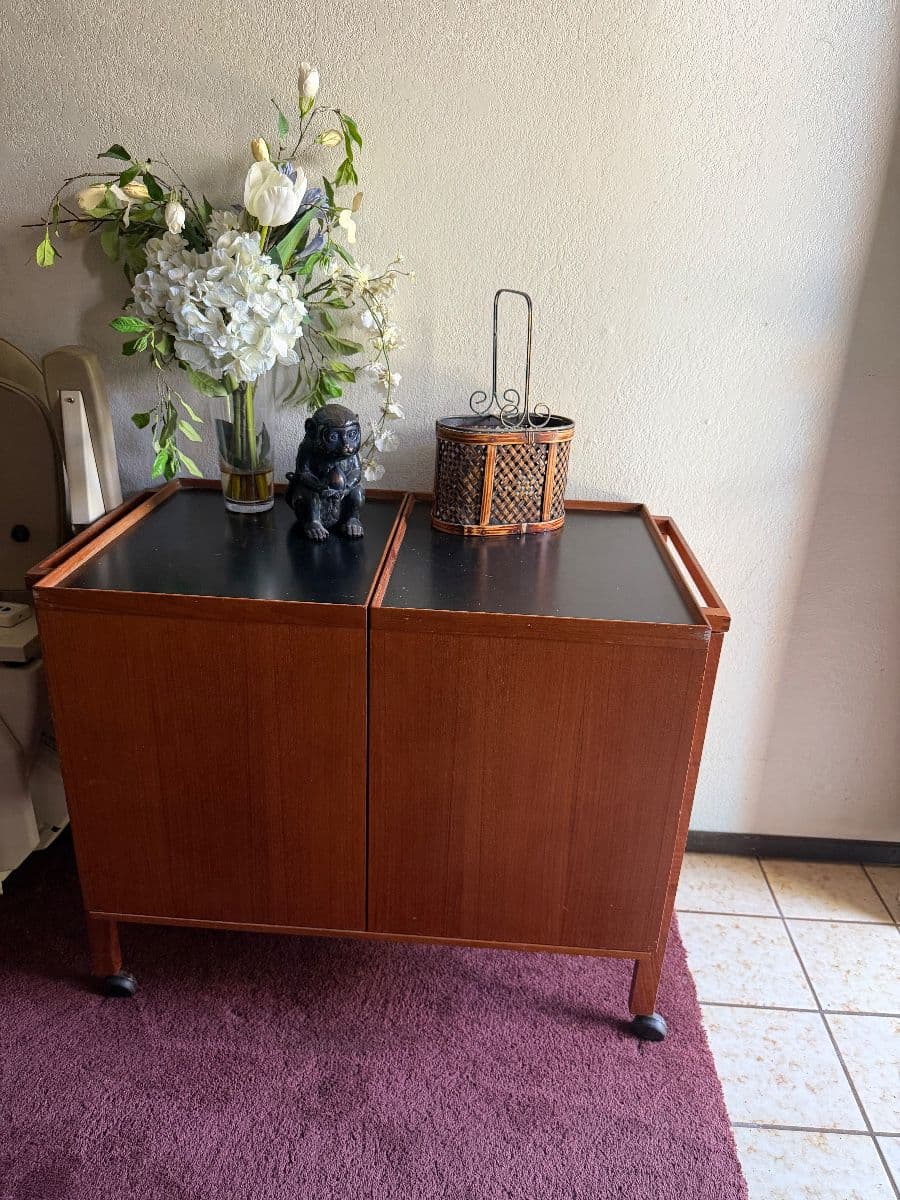Eclectic Treasures Yuba City Estate Sale photo 8