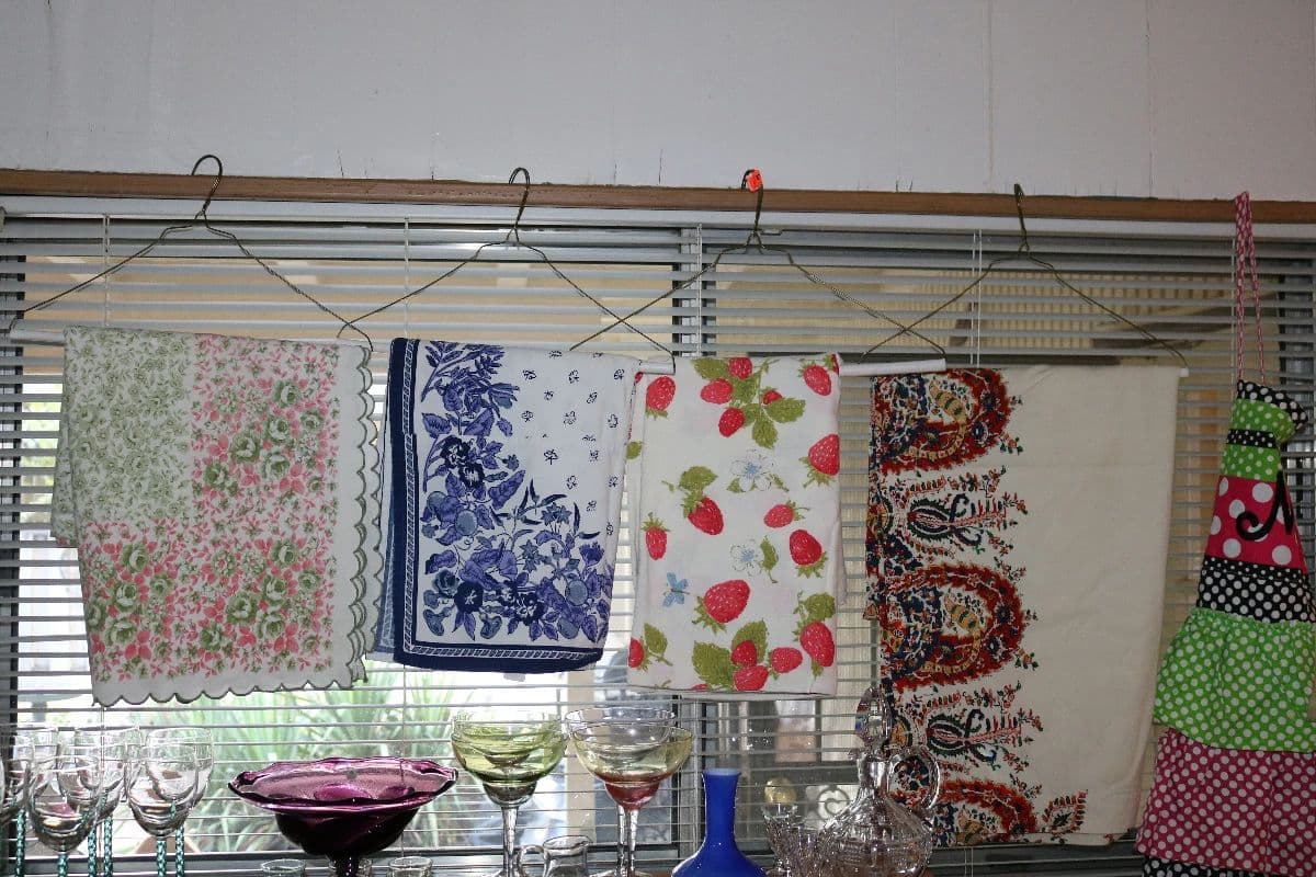 East Memphis Mid-Century House Estate Sale - 25% Off Sunday photo 9
