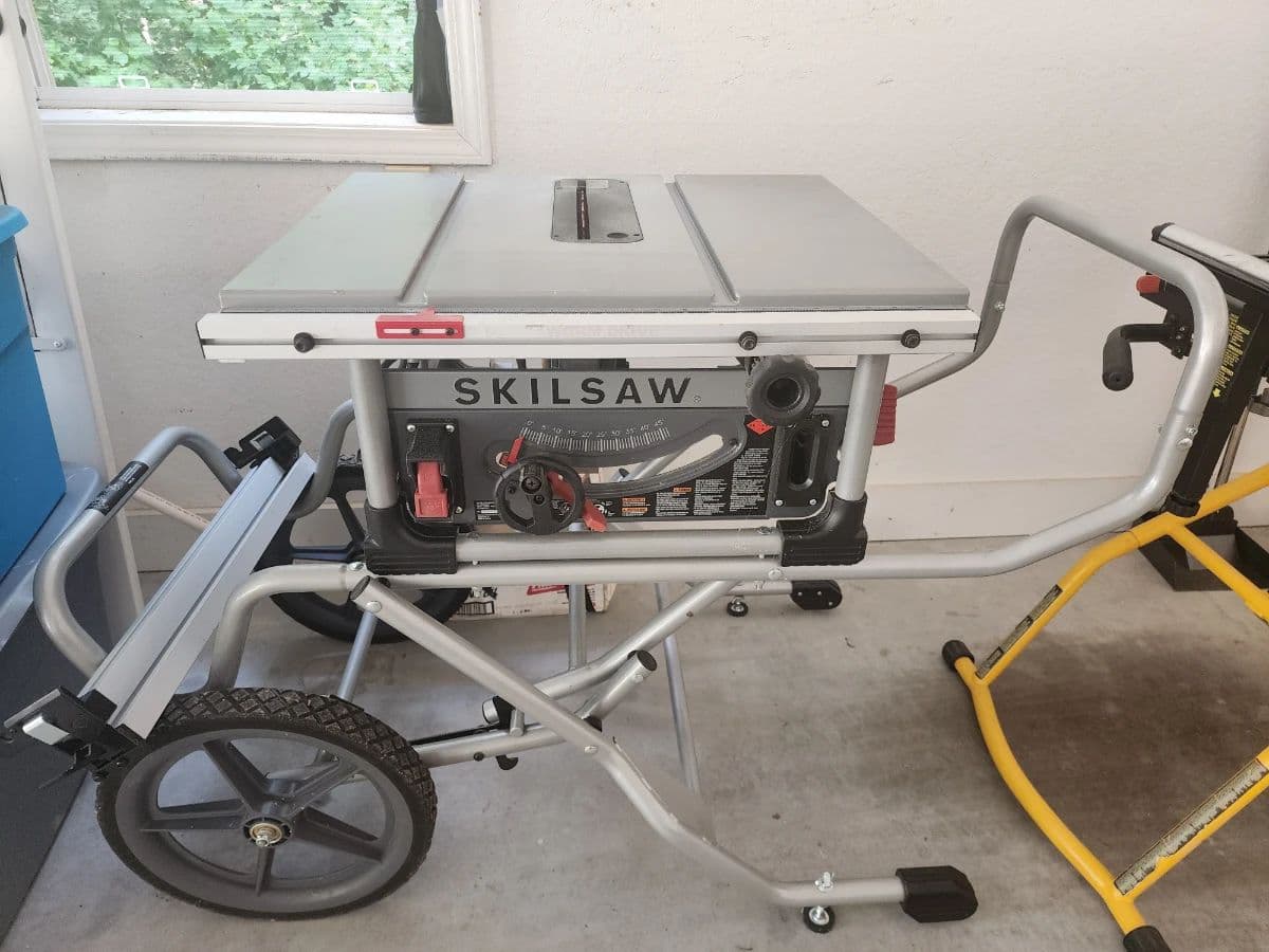 Exciting Cleveland Estate Sale by Southerlie Estate Sales photo 6