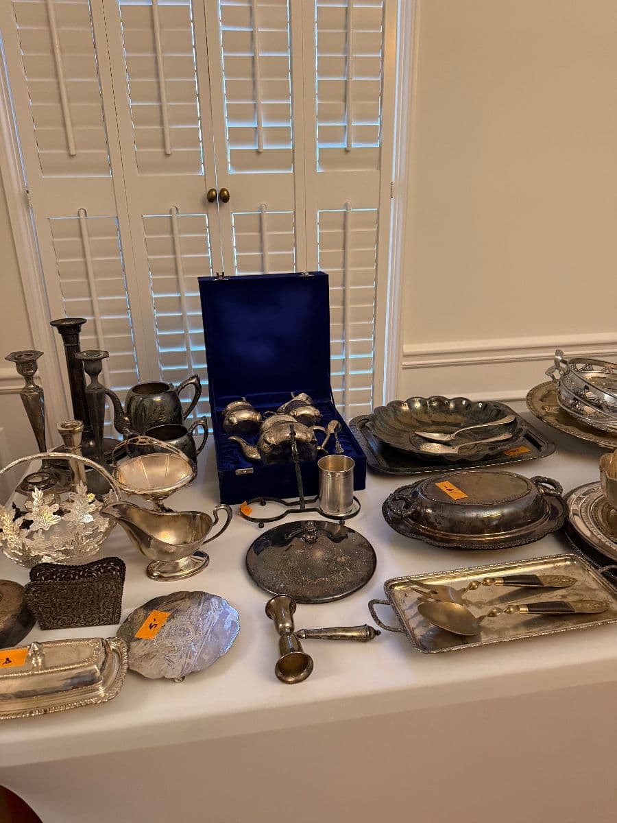 ECLECTIC BUCKHEAD SALE photo 12