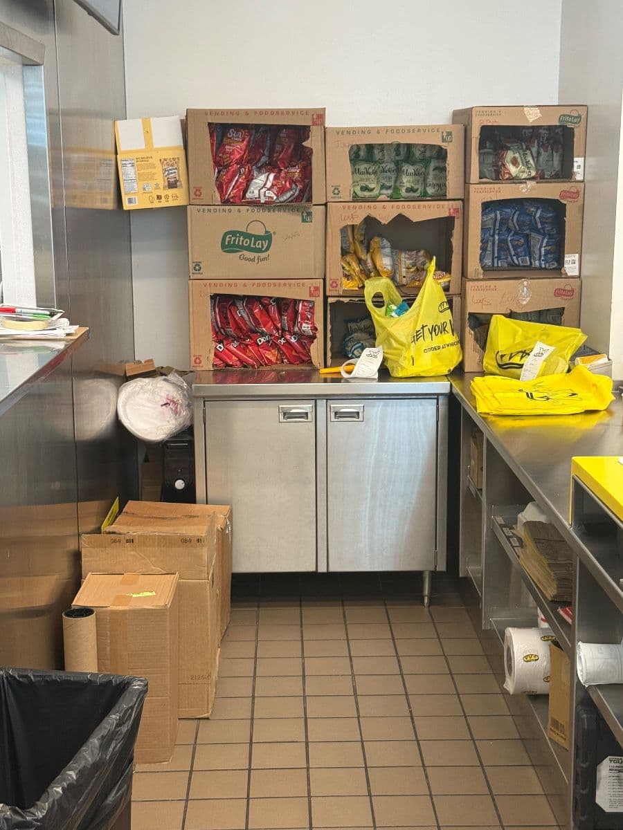 HUGE COMMERCIAL RESTAURANT ESTATE SALE — EVERYTHING MUST GO! photo 2