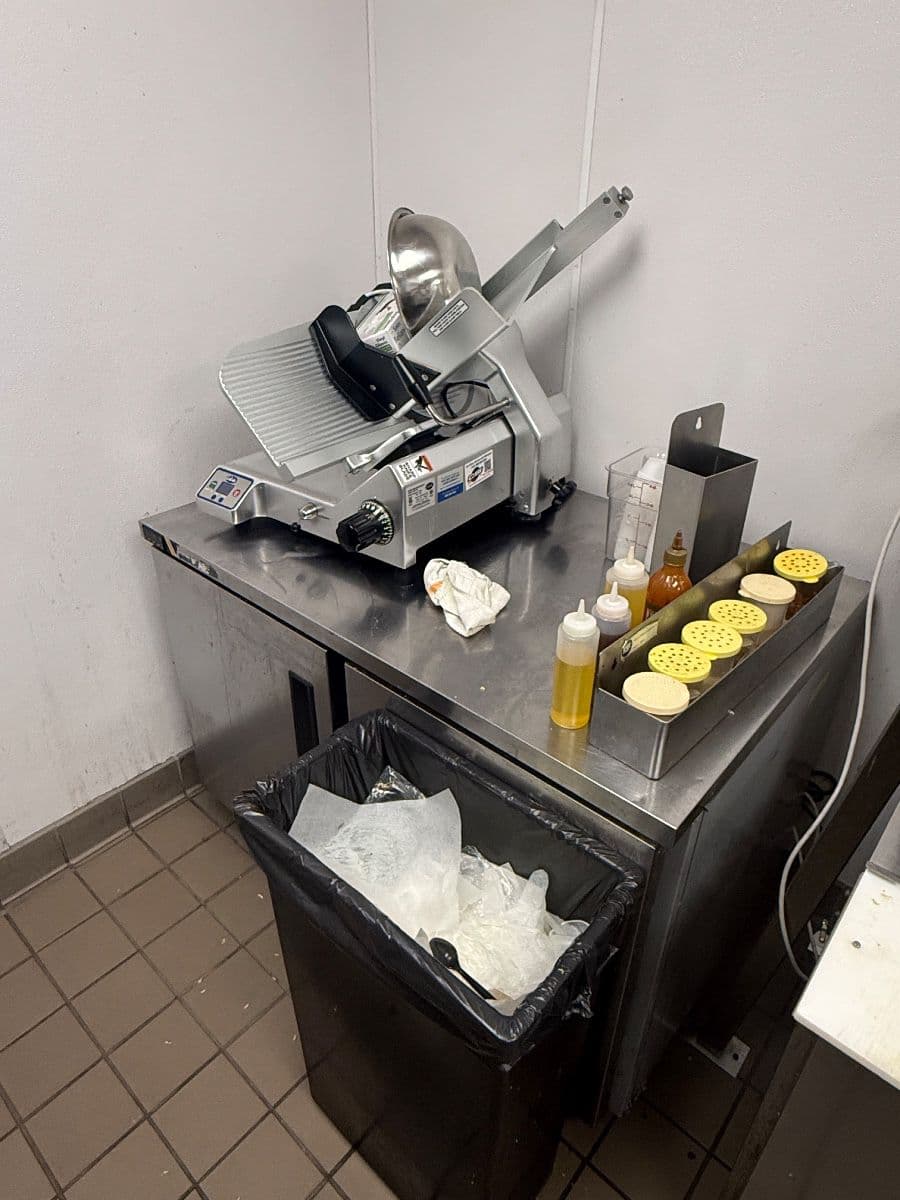 HUGE COMMERCIAL RESTAURANT ESTATE SALE — EVERYTHING MUST GO! photo 9