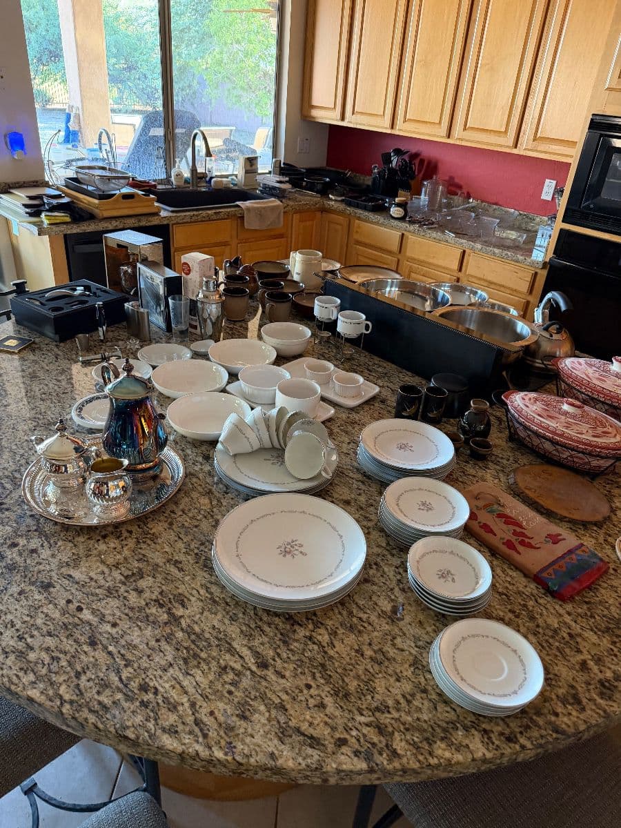 Phoenix Desert Ridge Area Packed Estate Sale photo 11