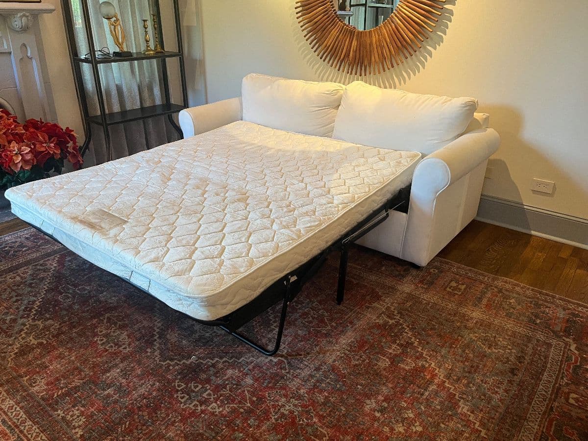 Eclectic Midtown Estate Sale, Art, Pottery, Jewelry, dining, kitchen, queen adjustable bed photo 11
