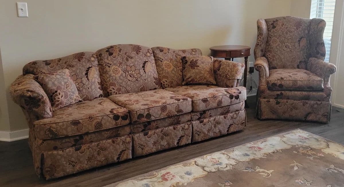 CALL ASAP TO SEE AND PURCHASE-AVAILABLE NOW-ALL ITEMS GREAT AND SMALL-HSN QUEEN photo 10