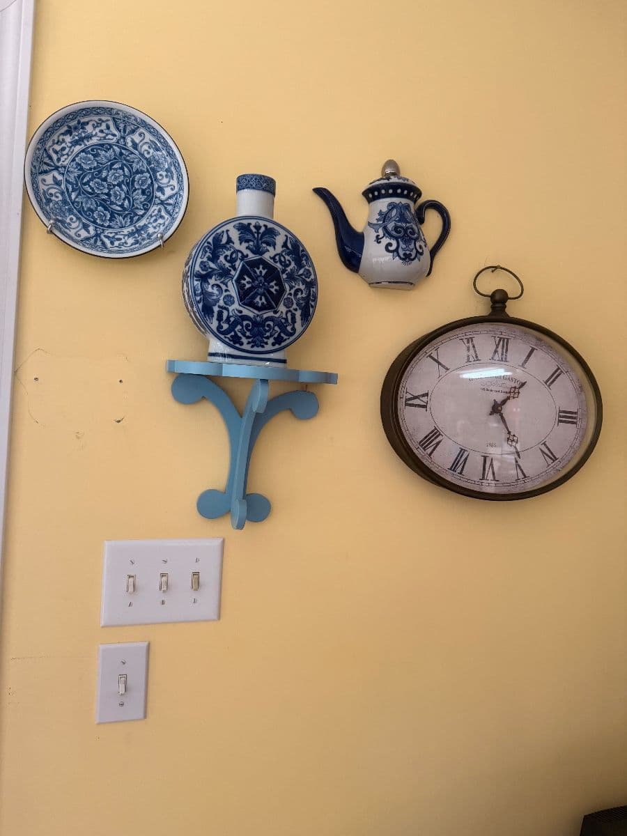 Harper Estate 50% off Sunday photo 12