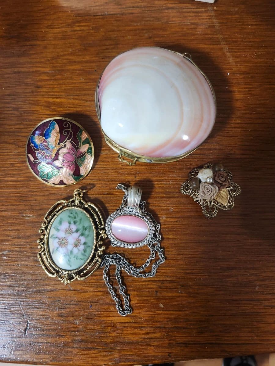 50% OFF SUNDAY!!! AMAZING WEST NASHVILLE ESTATE SALE!!! photo 11