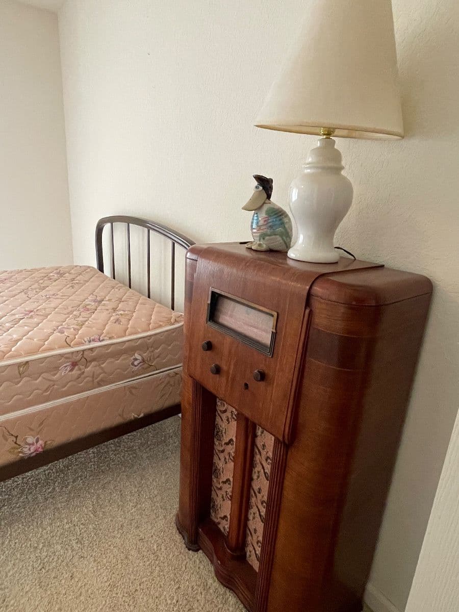 Lake Home & Garage full! Blow out 4 day ! Prices slashed to move! photo 9