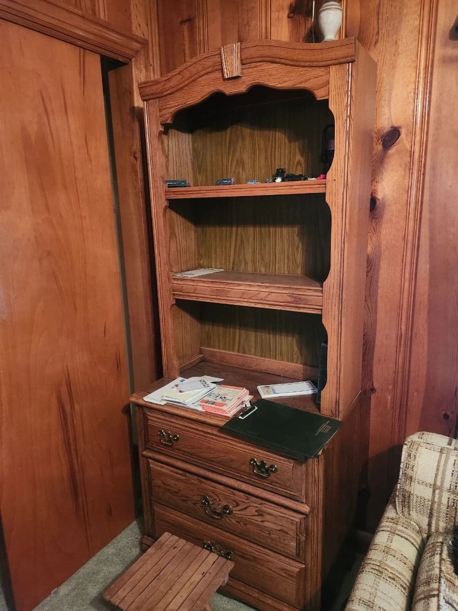 DAZZLING DONELSON ESTATE SALE!!! photo 8