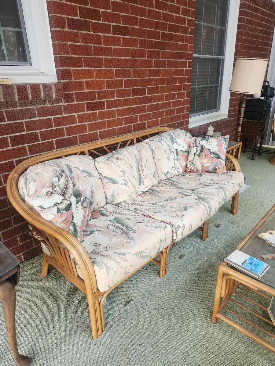 DAZZLING DONELSON ESTATE SALE!!! photo 9