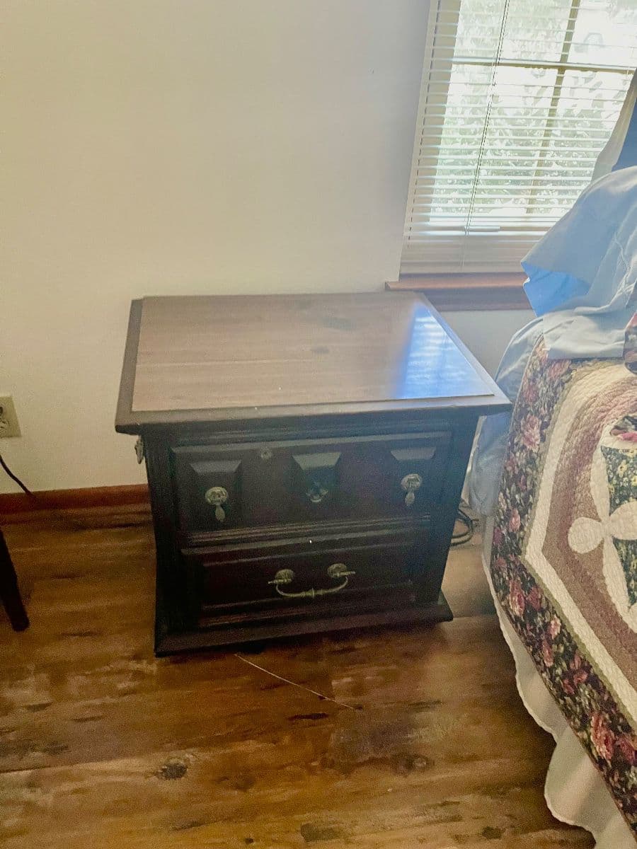 Leisure wood Estate sale photo 9
