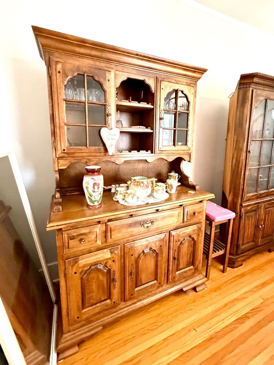 VTG ST CHARLES SALE by POTPOURRI ESTATE SALES photo 3