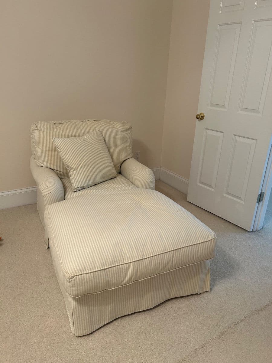 6,000 sq ft home with Many Treasures! photo 3
