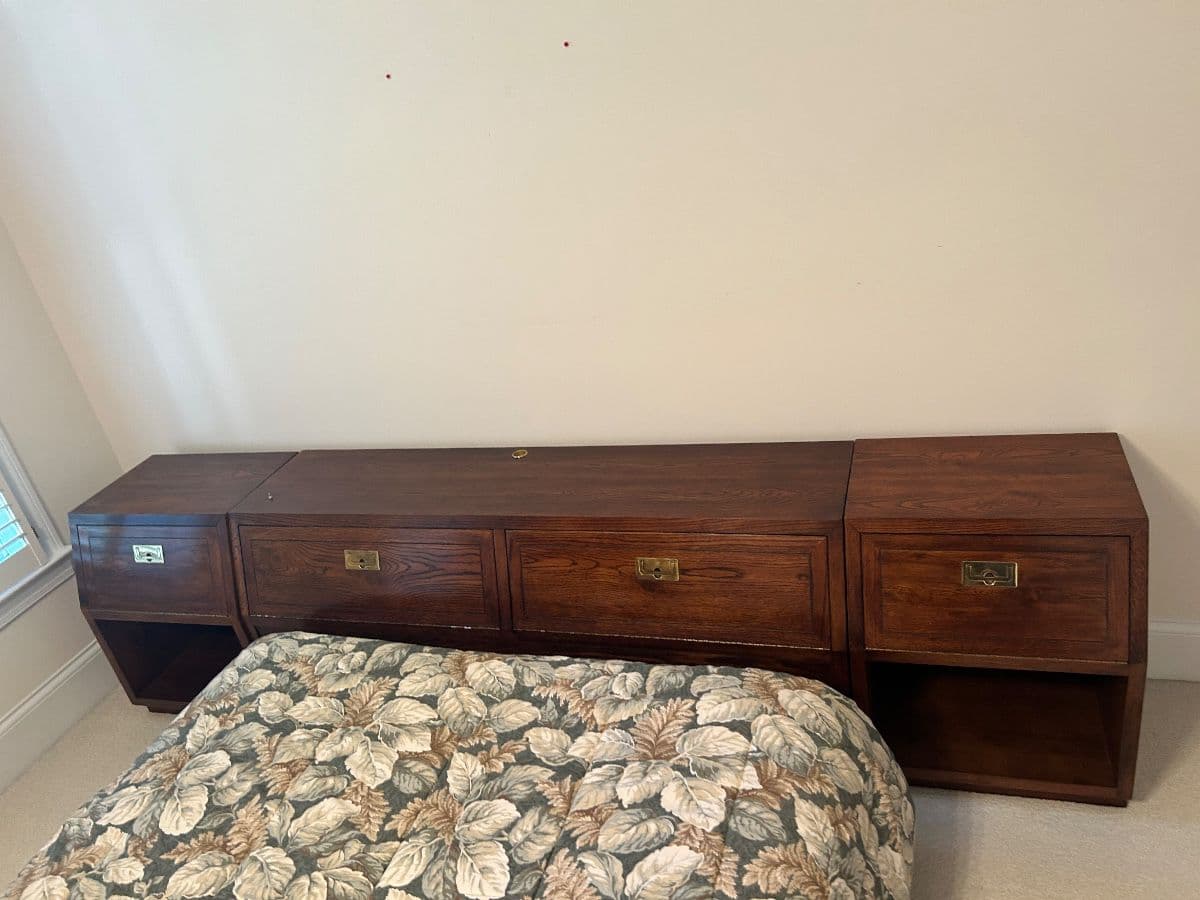6,000 sq ft home with Many Treasures! photo 12