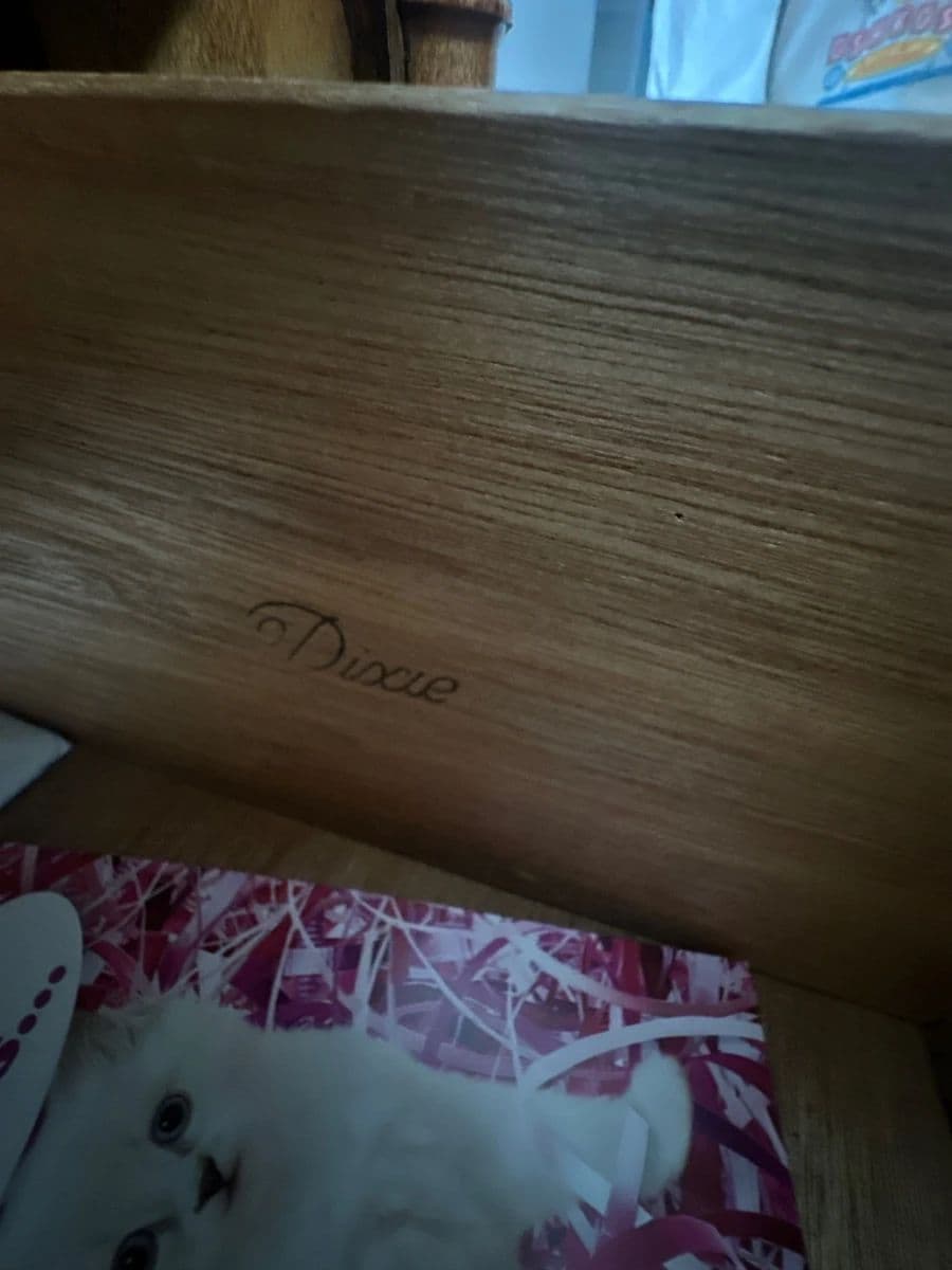 Grasons of Bellevue: FAIRWOOD FINDS - 1 Day Blowout estate sale in Renton, WA photo 4
