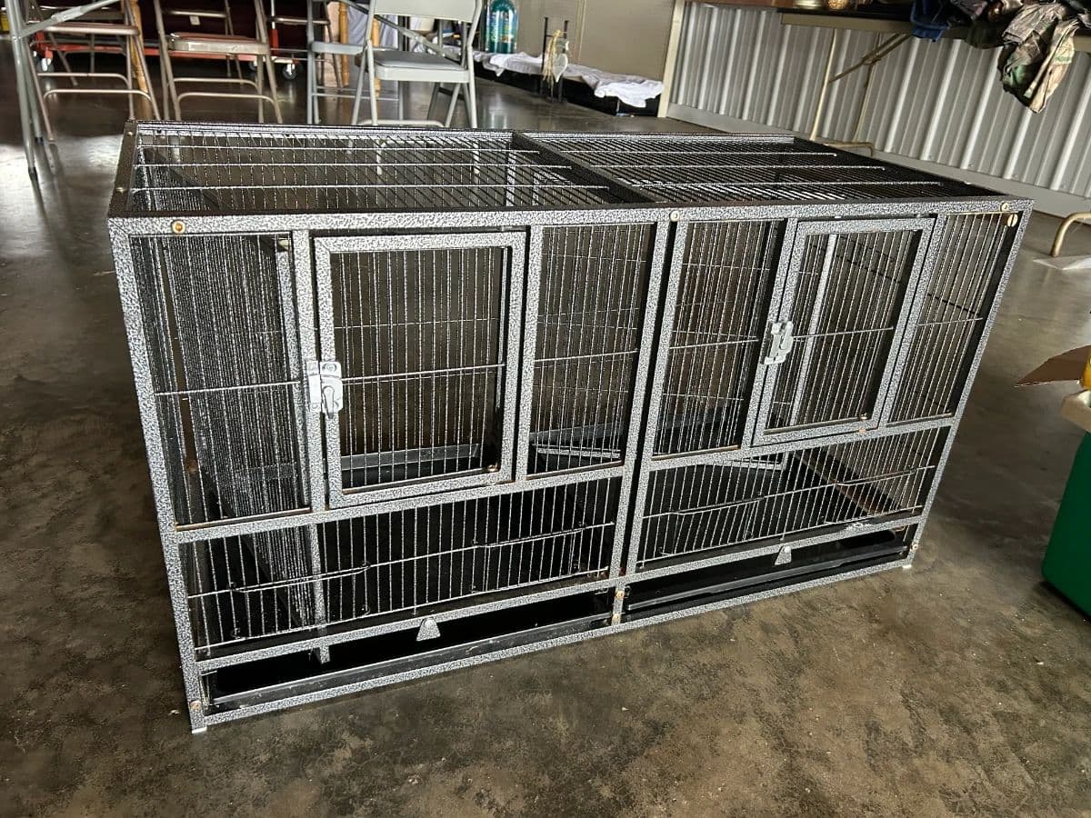HIMES LIVER MILLER VALLEY CONSIGNMENT AUCTION photo 1