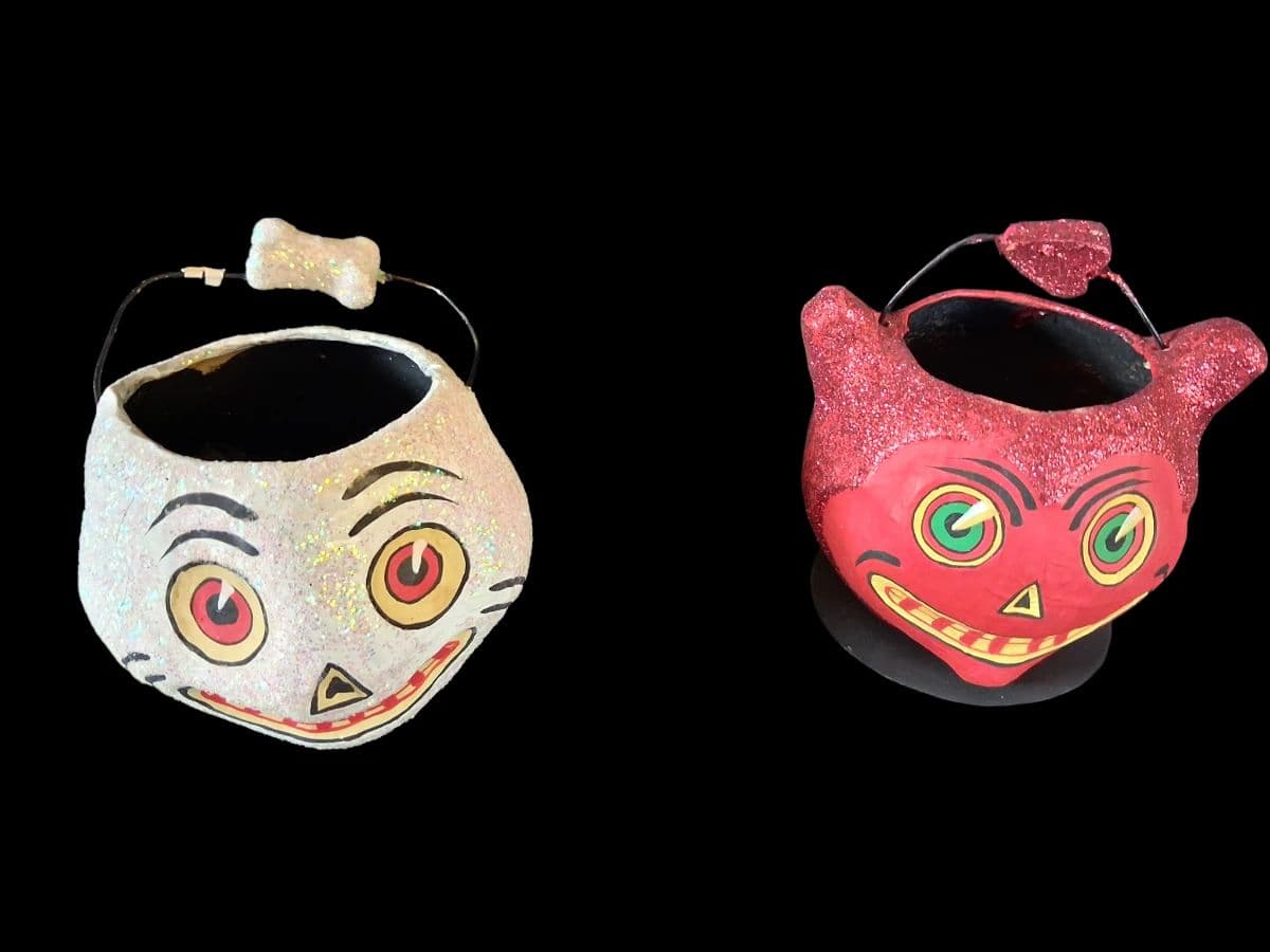 Halloween!! Vintage & New!! Decor, Party Ware, Costumes & Ephemera photo 3