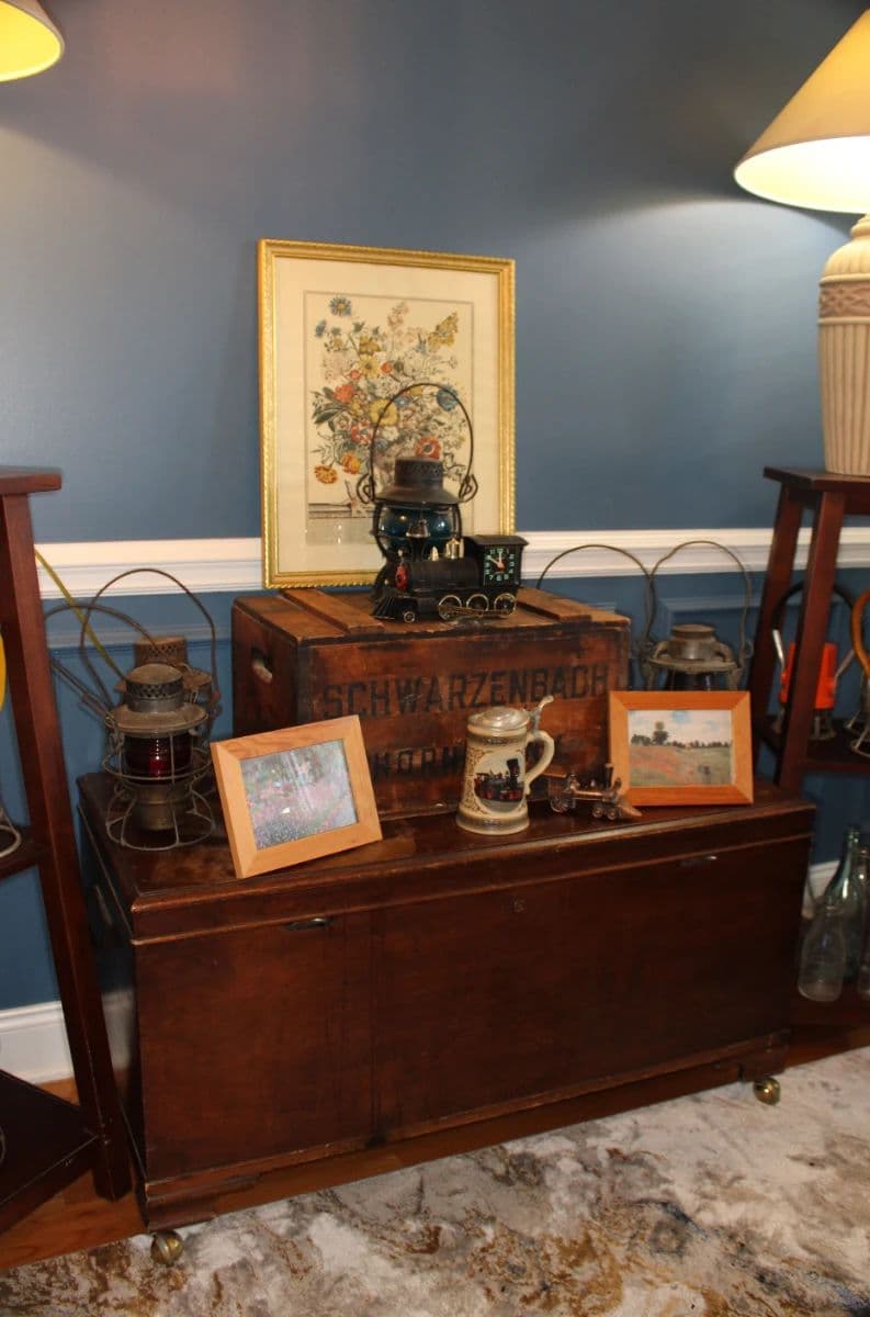 ALL ABOARD! ANTIQUES MURFREESBORO ESTATE SALE photo 3