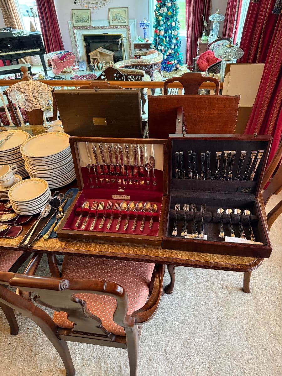 50% Off Sunday Packed Latham Estate Sale!!!!! photo 7