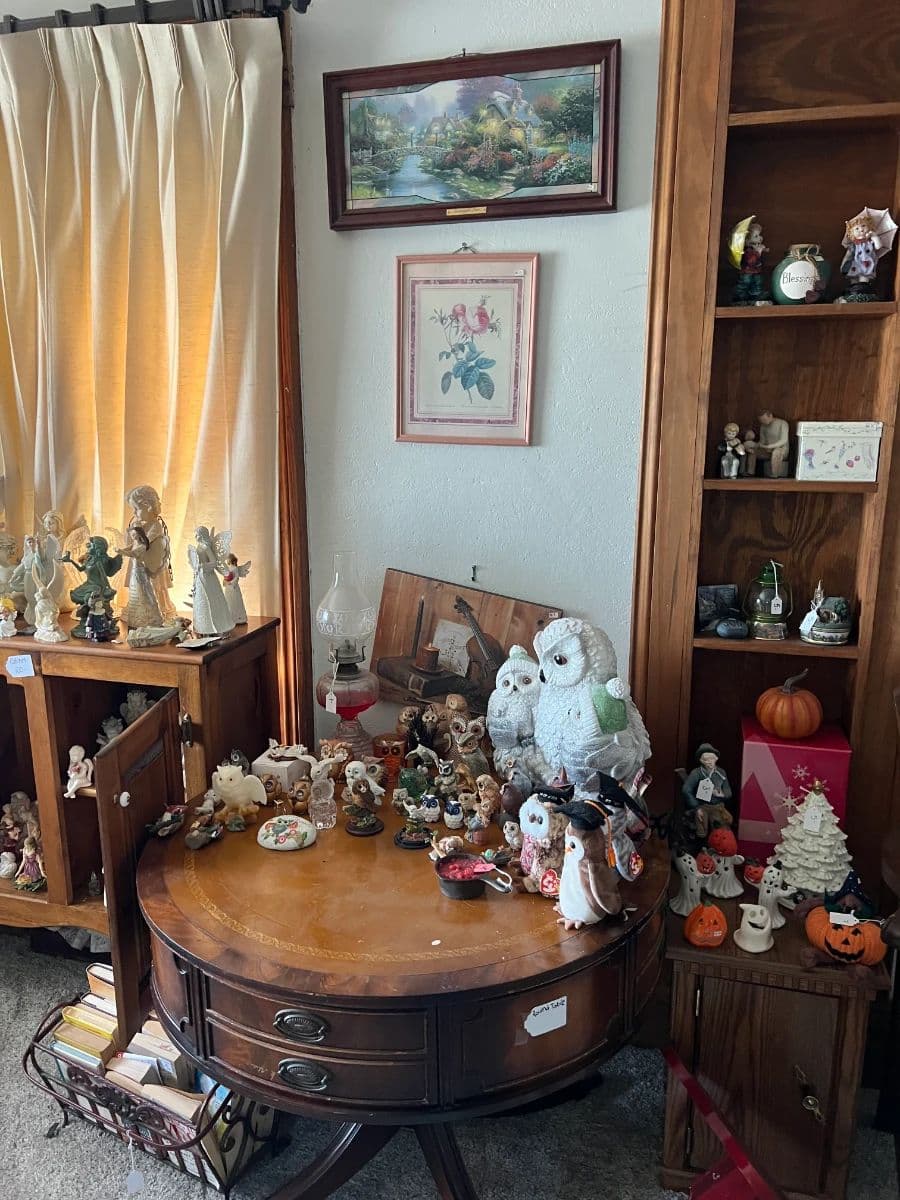 Padilla Estate Sale photo 6