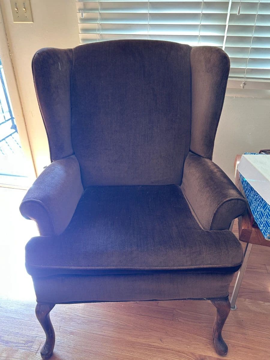 Grasons of Nashville - Treasure-Filled Estate Sale – Vintage Décor, Furniture & Unique Finds photo 12