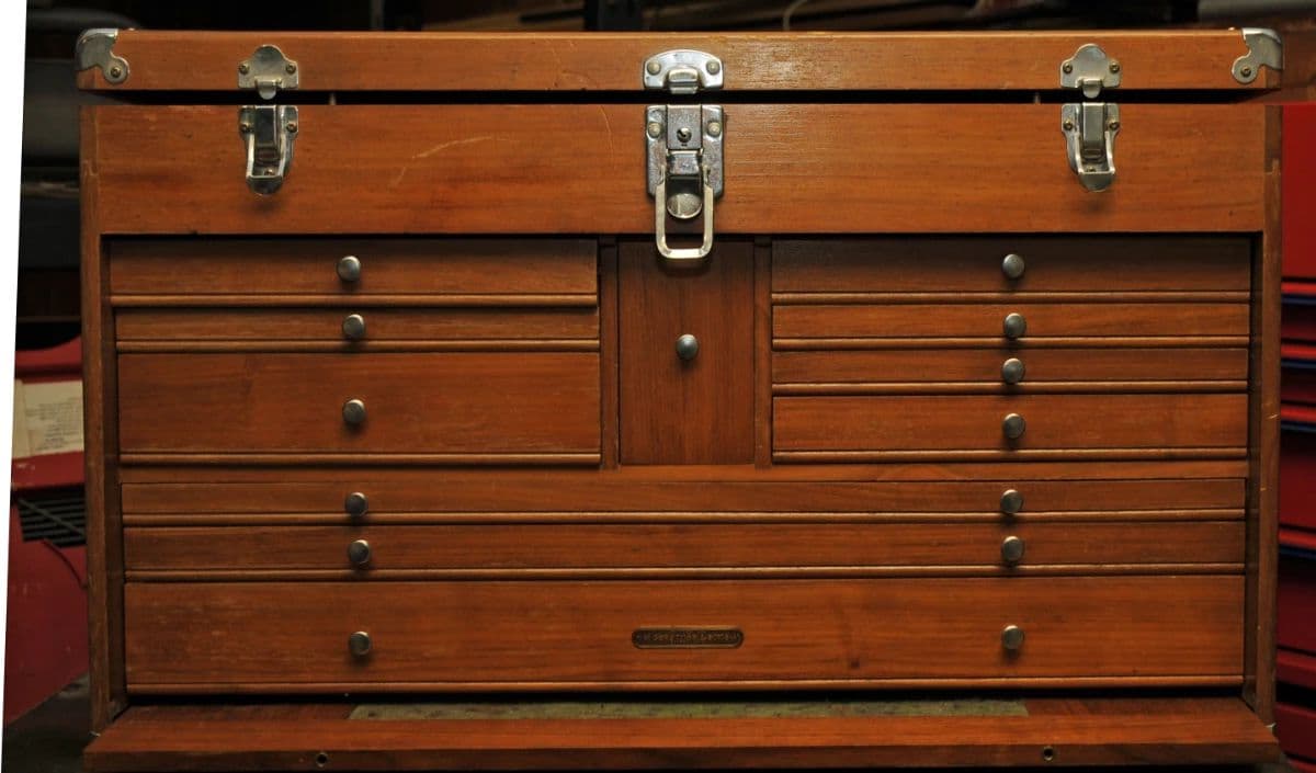 ANTIQUES, ANTIQUITIES, COLLECTIBLRS, LP's, TOOLS, TOYS & BANKS photo 8