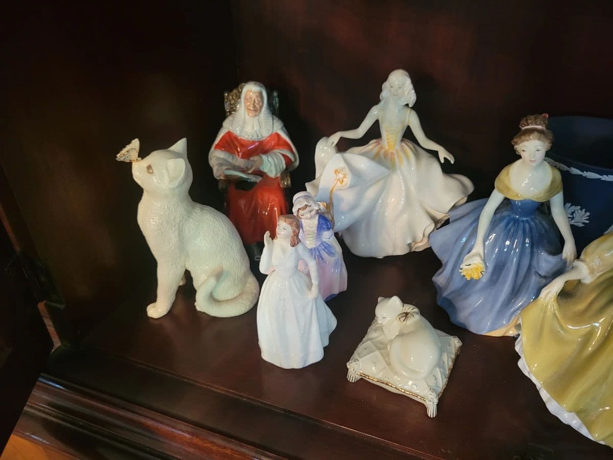 Whole Home Estate Sale in Kahite, Tellico Village Vonore photo 8