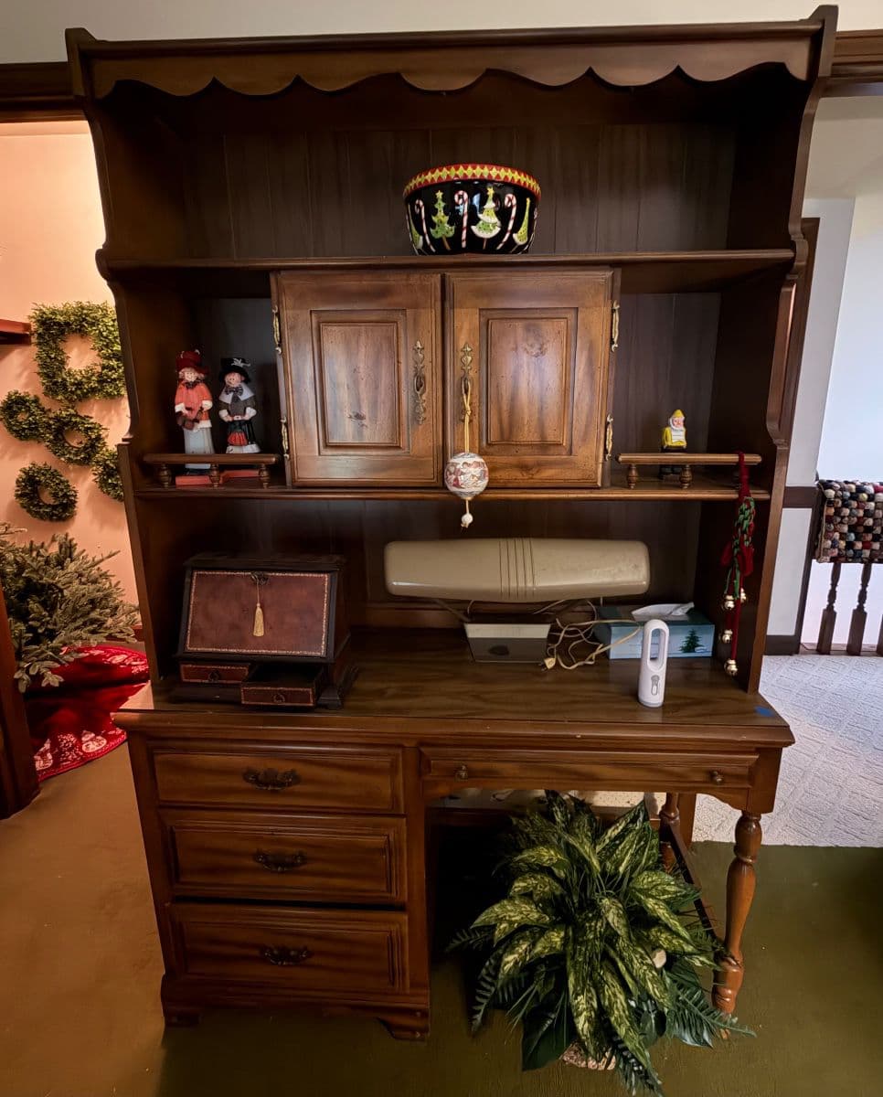 SMOKE RISE ROOTS - With a remarkable history in the area, this home is full of beautiful treasures! photo 12