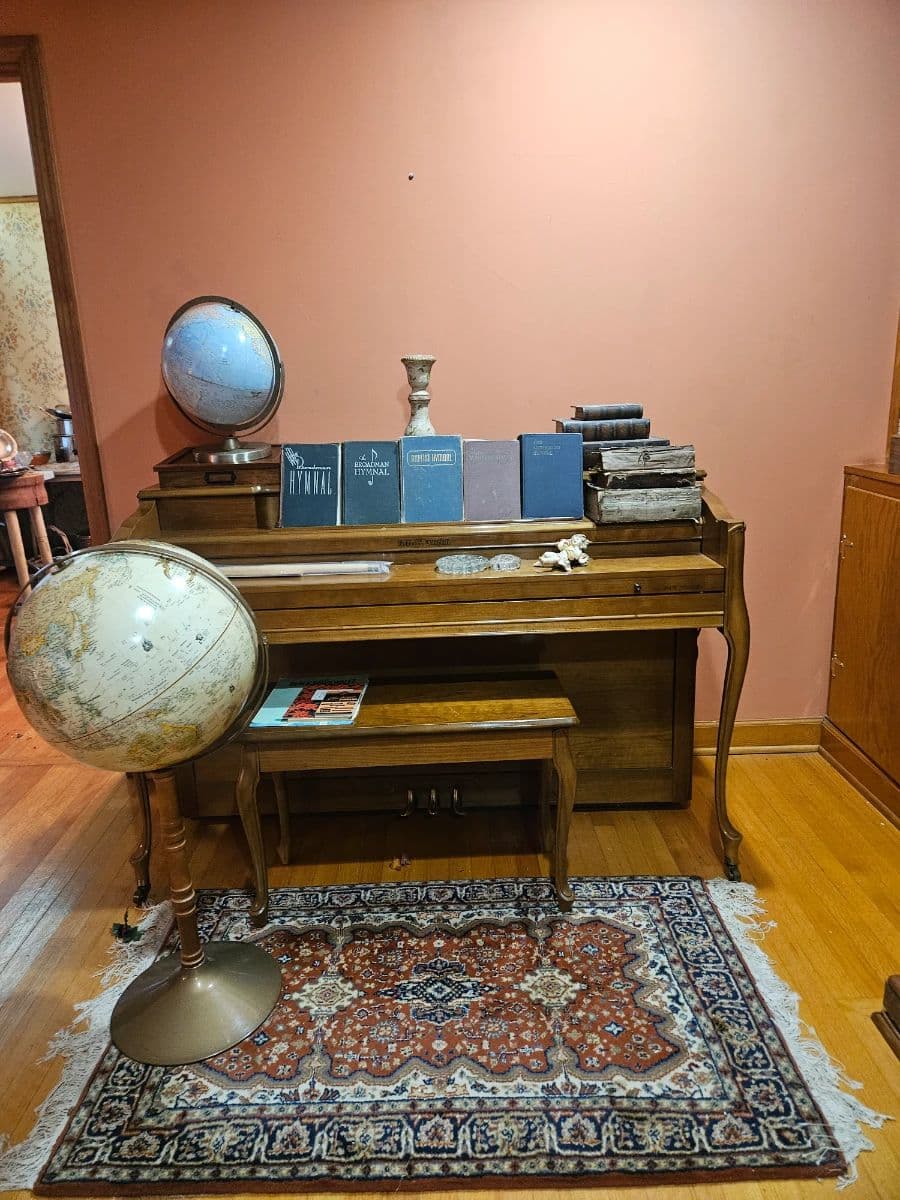 Estate Sale in Whiteville Tn, Gorgeous country setting. photo 8
