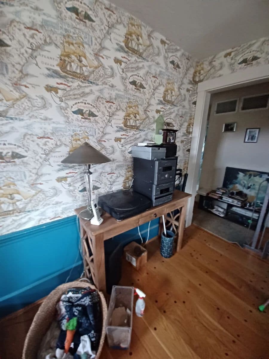 Acushnet Hillside Home - Car (Mercedes), Riding Mower (Husqarvana), Fine Furnishings and more! photo 9