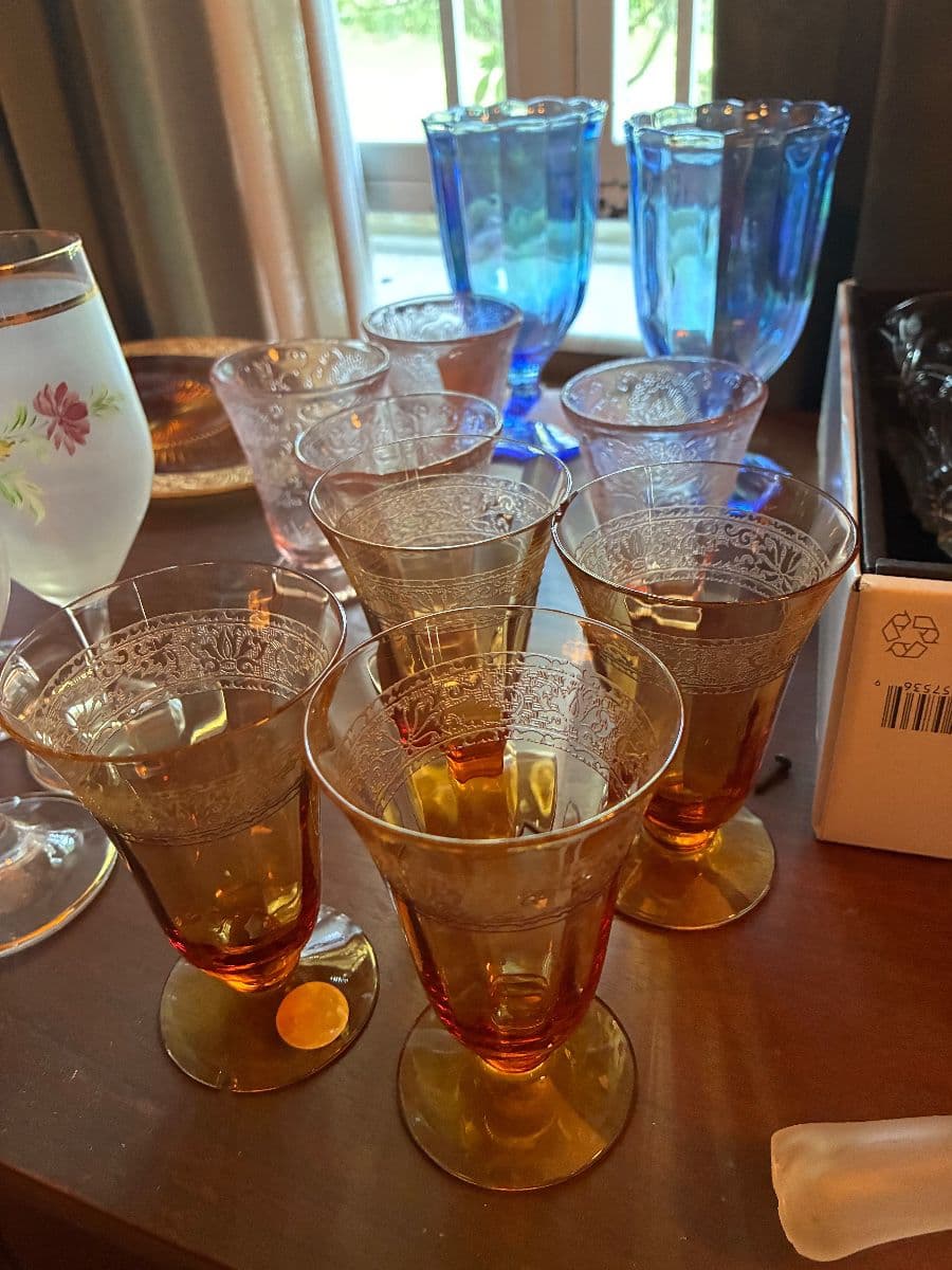 Cashless Vintage Treasure Sale! 75% Off Saturday Only photo 2