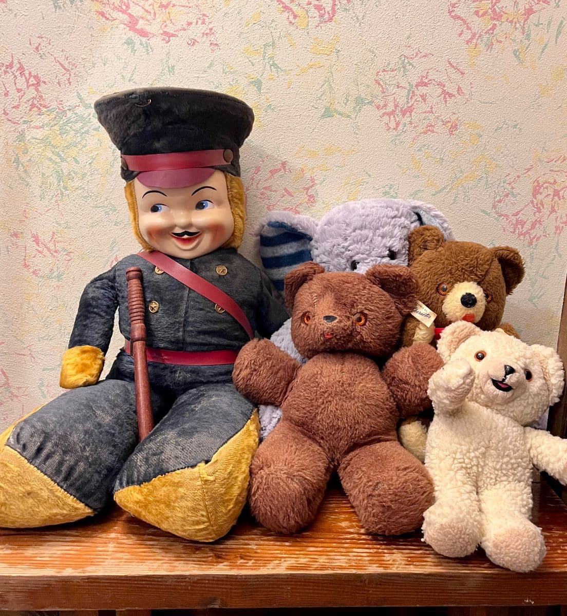 Fedke Estate Sales photo 6