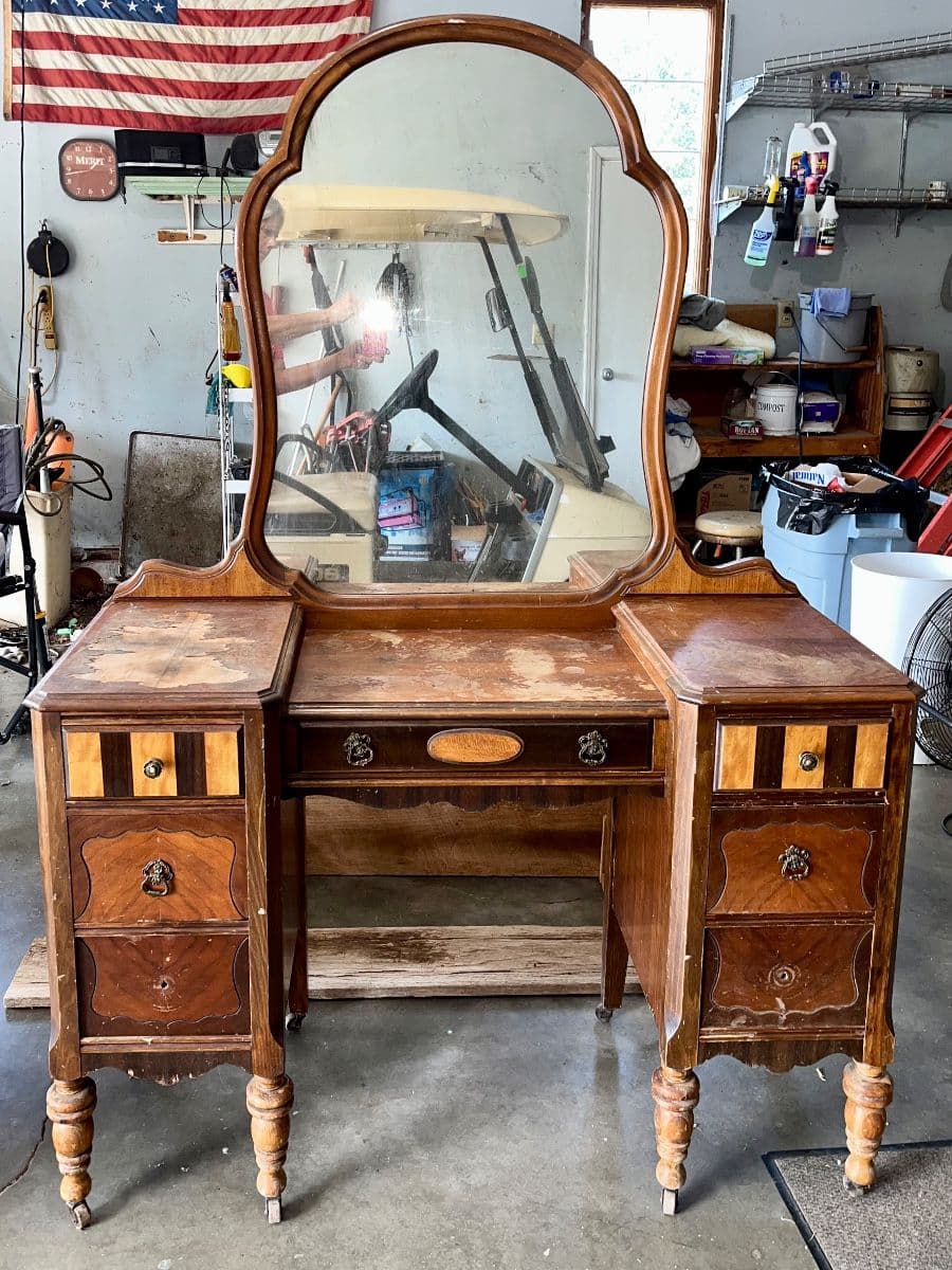 Fedke Estate Sales photo 12