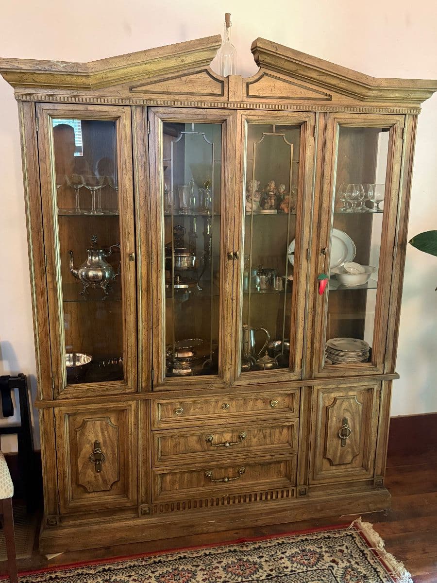 Eclectic Collector’s Sale in Bishop photo 11