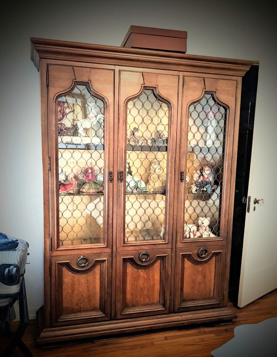 Gregory Way Family Estate Sale photo 3